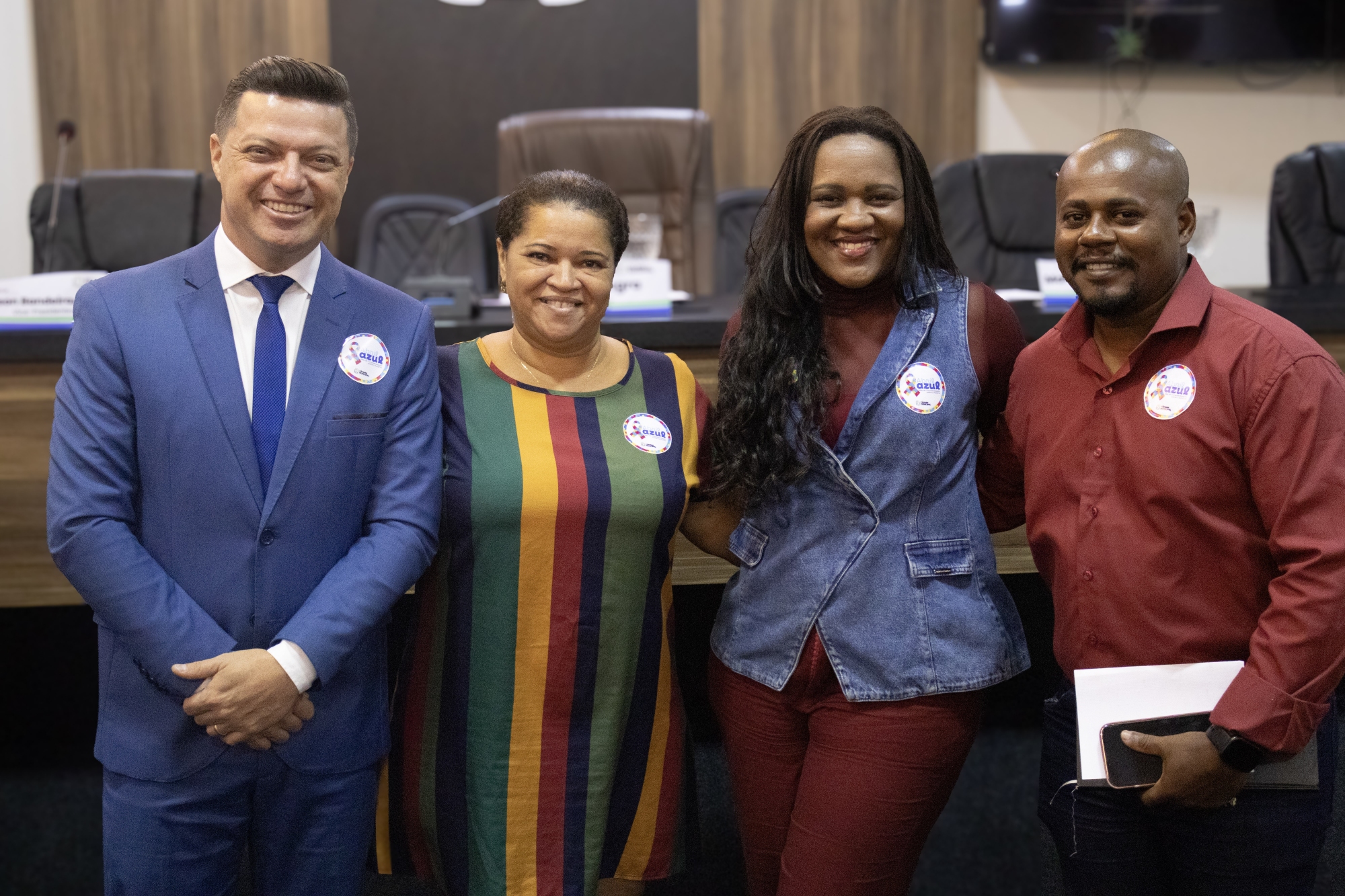 Câmara de Colinas realiza sessão especial em alusão ao Abril Azul com participação da neuropsicopedagoga Eliete Oliveira