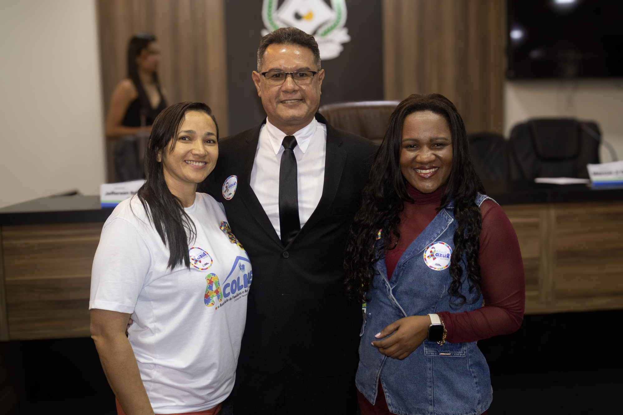 Câmara de Colinas realiza sessão especial em alusão ao Abril Azul com participação da neuropsicopedagoga Eliete Oliveira