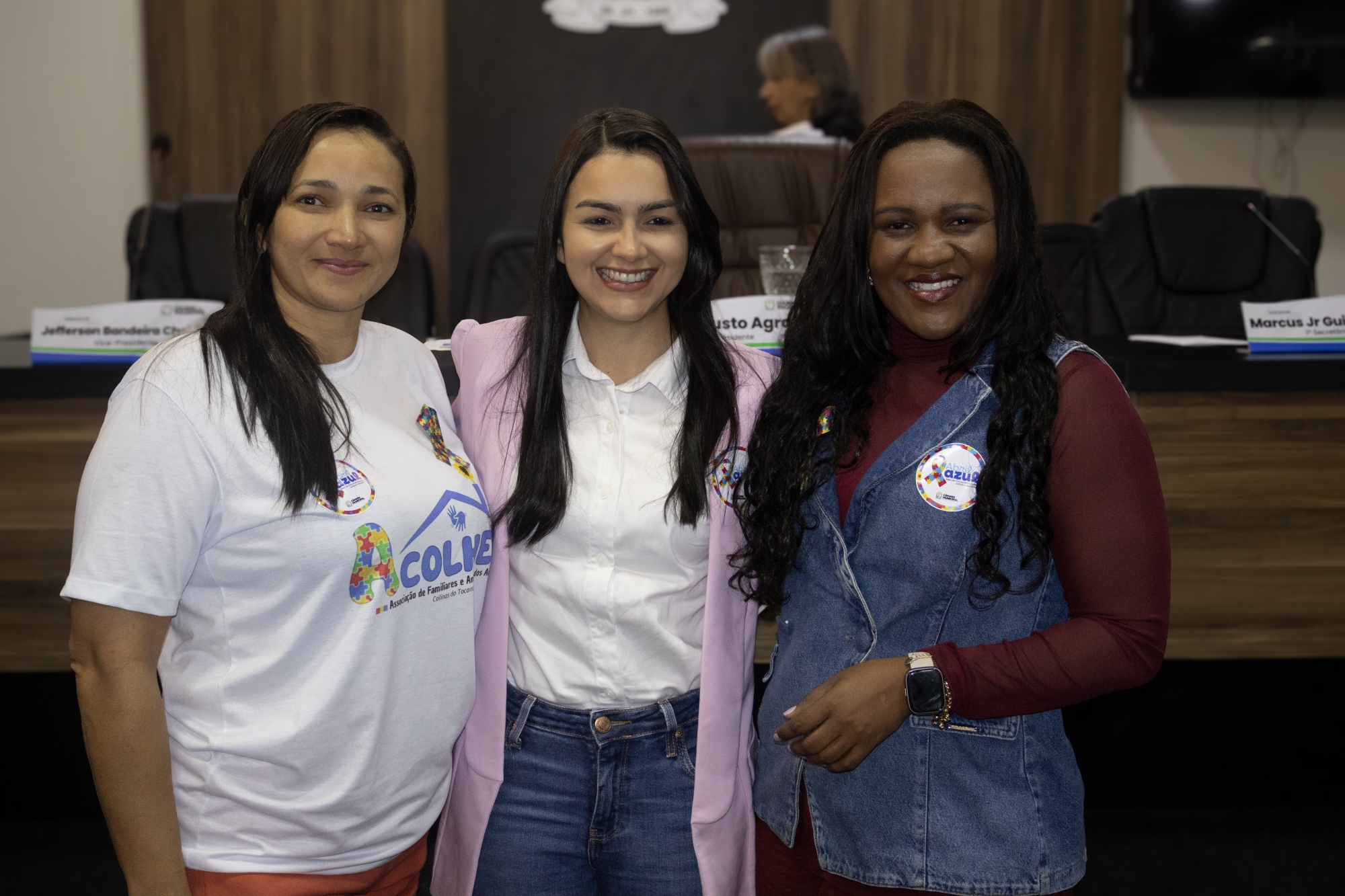 Câmara de Colinas realiza sessão especial em alusão ao Abril Azul com participação da neuropsicopedagoga Eliete Oliveira