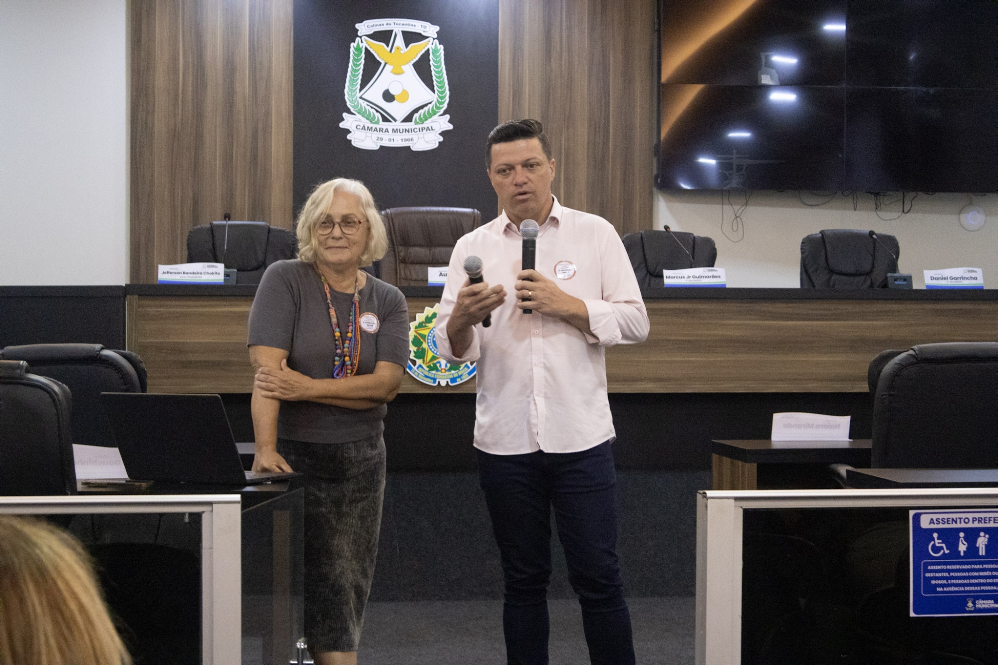 Câmara de Colinas promove roda de conversa sobre violência contra crianças e adolescentes em parceria com Instituto Socioeducativo e Fundação ABRINQ