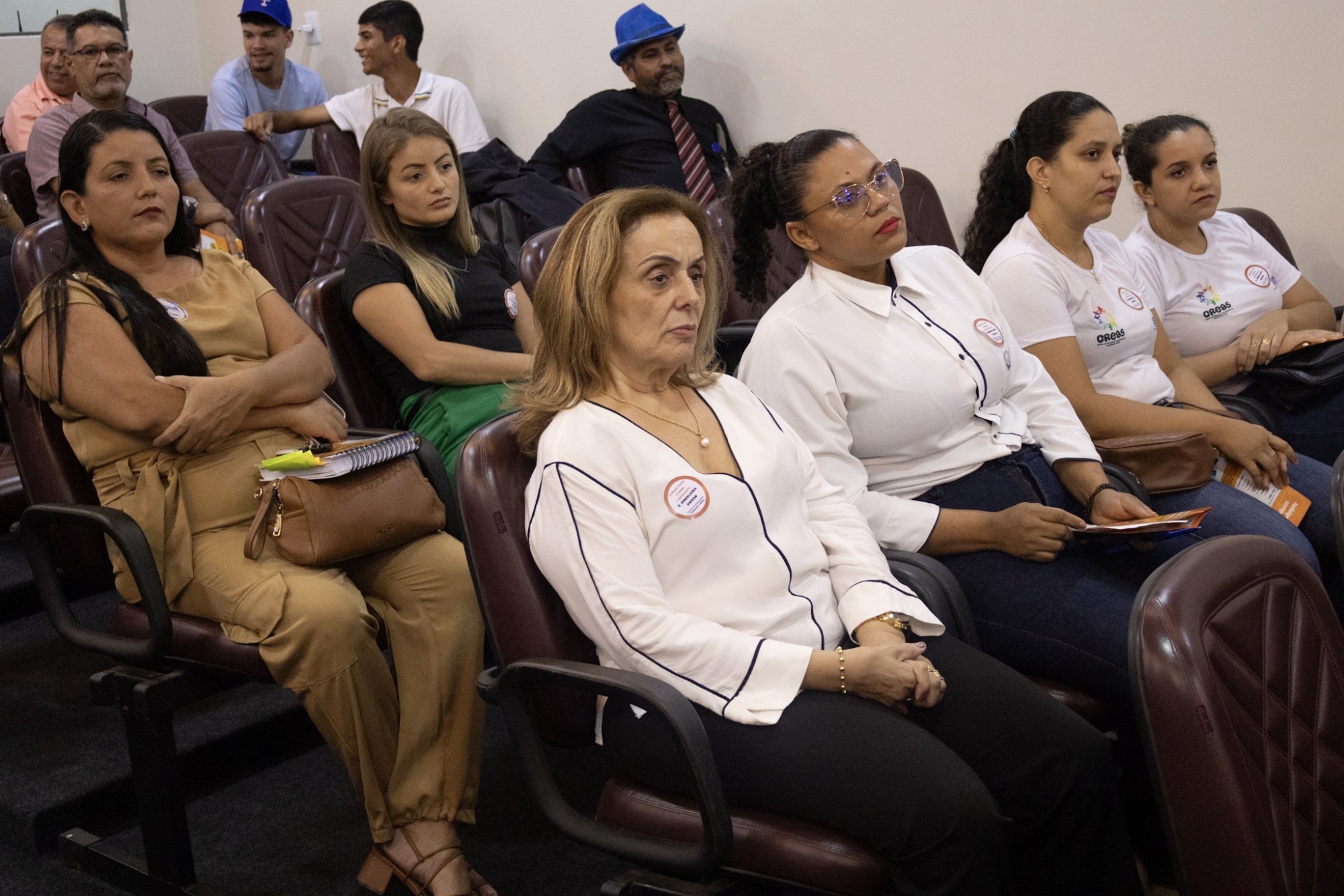 Câmara de Colinas promove roda de conversa sobre violência contra crianças e adolescentes em parceria com Instituto Socioeducativo e Fundação ABRINQ