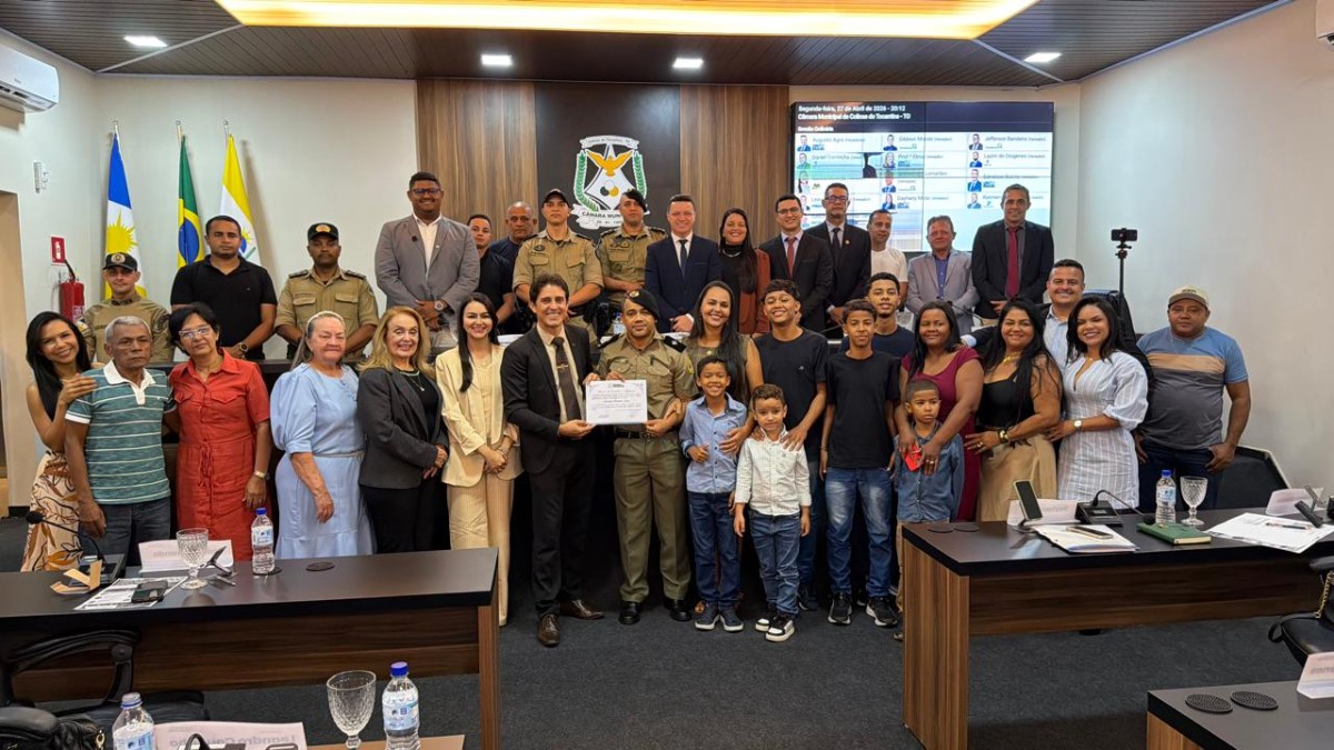 Moção de Louvor ao 2º Tenente QOA da Polícia Militar, Senhor Leandro Ferreira Lima, em virtude de sua exemplar bravura, coragem e elevado senso de dever.